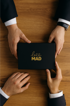 delux koorporativni pokloni za poslovne partnere i saradnike